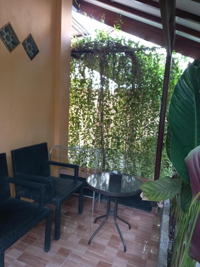 Juda Homestay Banyuwangi  Exteriör bild