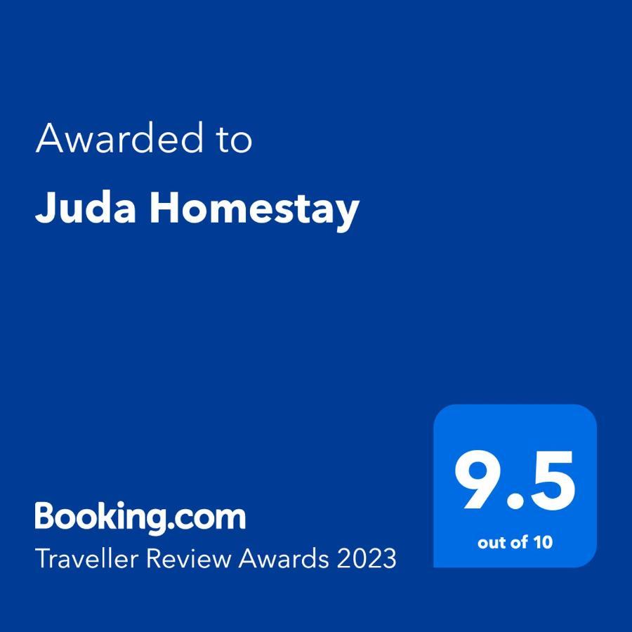 Juda Homestay Banyuwangi  Exteriör bild